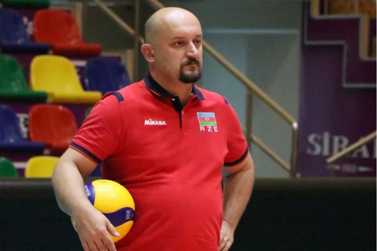 Azərbaycan millisinin baş məşqçisi Ataman Güneyligillə yollar ayrılıb