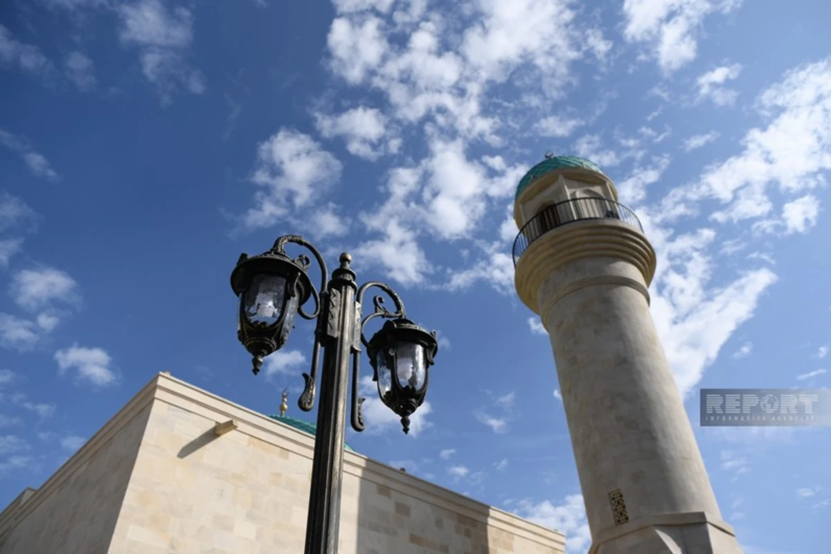Bakıdakı Şah Abbas məscidi əsaslı təmir olunub, minarə tikilib - FOTO