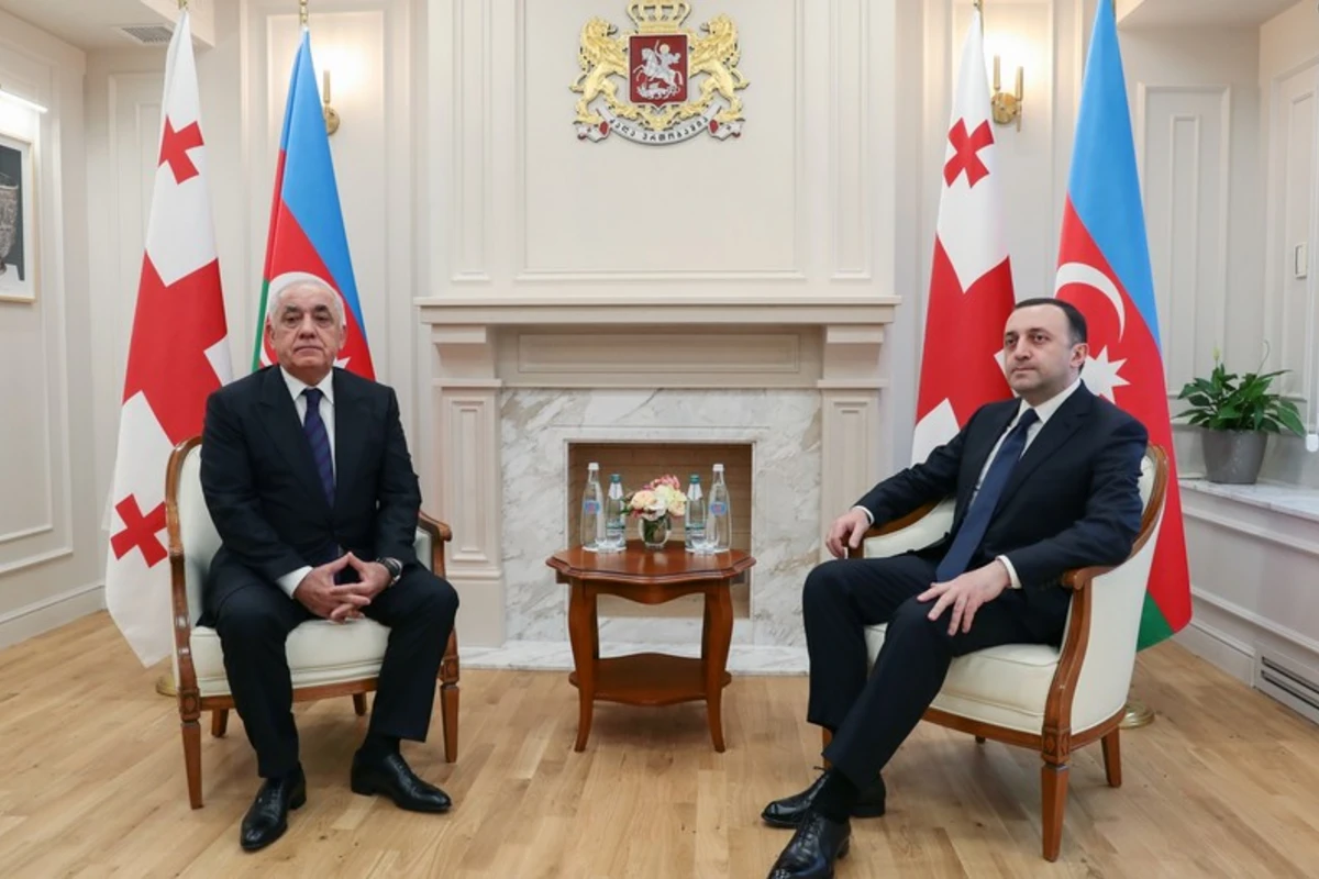 Azərbaycan və Gürcüstanın baş nazirləri görüşüb