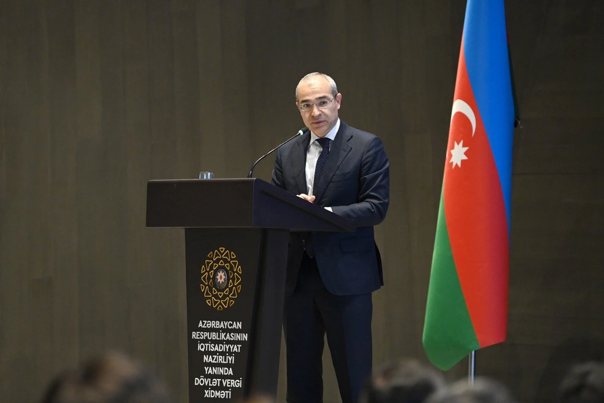 Микаил Джаббаров: Необходимо повышать не только количество, но и качество рабочих мест