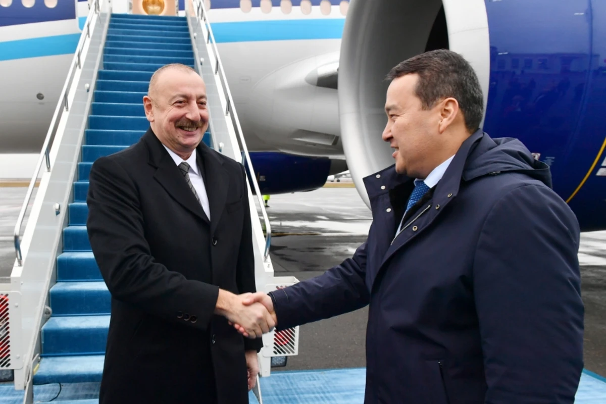 Azərbaycan Prezidenti İlham Əliyev Qazaxıstana səfərə gedib - FOTO