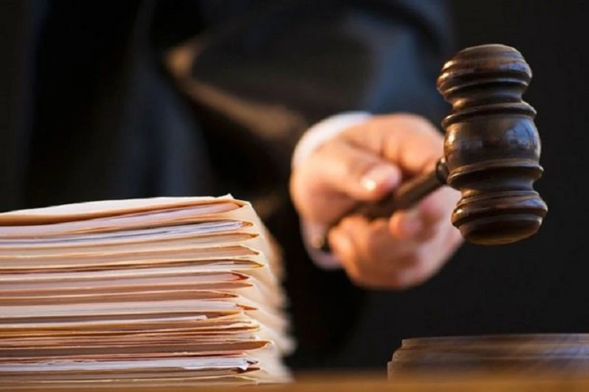 Bakıda arvadını öldürən şəxs psixiatriya müəssisəsində məcburi müalicəyə göndərilib Bakıda arvadını öldürən şəxs psixiatriya müəssisəsində məcburi müalicəyə göndərilib