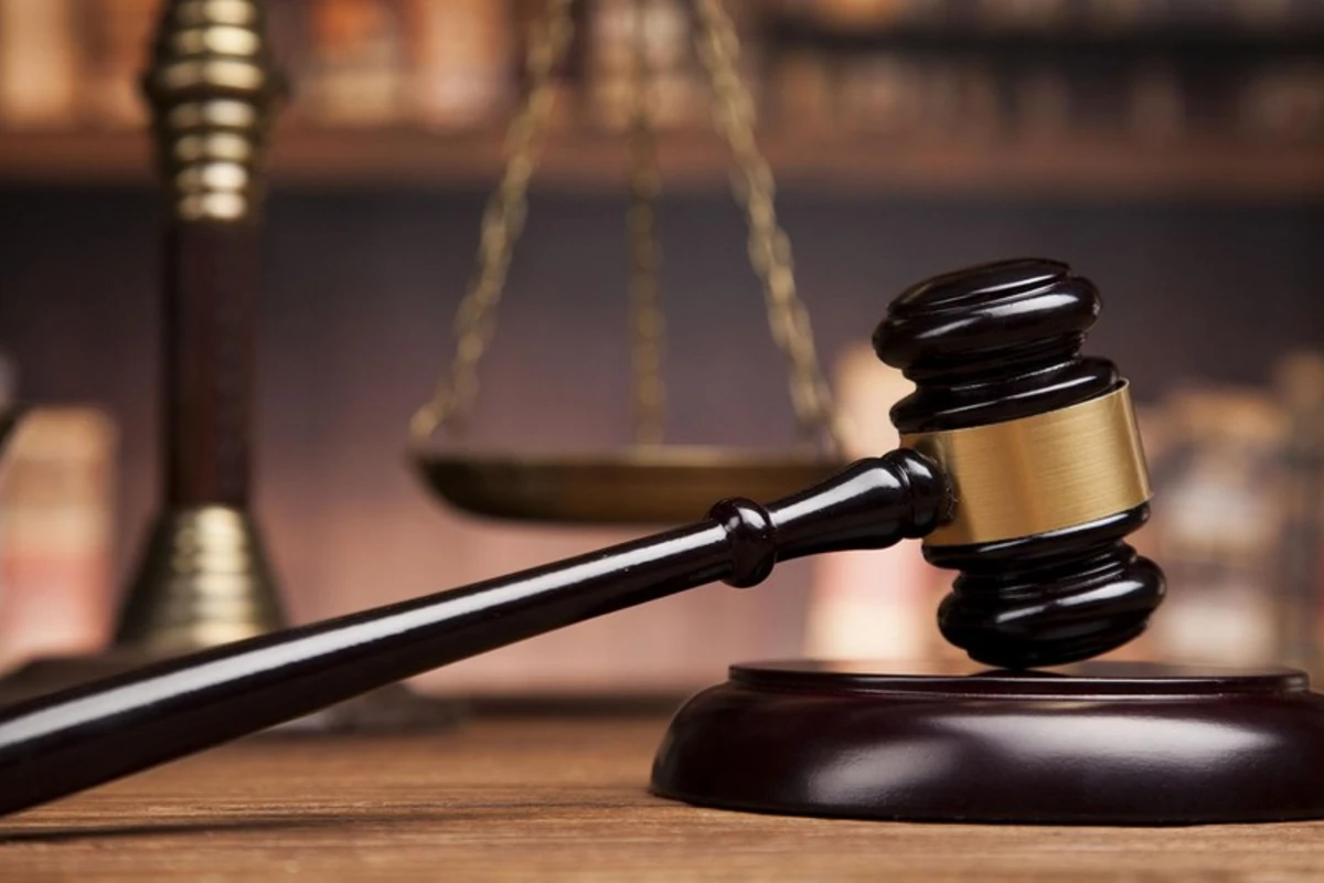 Bakıda həmyerlisini dəmir parçası ilə qətlə yetirməkdə təqsirləndirilən çinlinin məhkəməsi başlayır Bakıda həmyerlisini dəmir parçası ilə qətlə yetirməkdə təqsirləndirilən çinlinin məhkəməsi başlayır