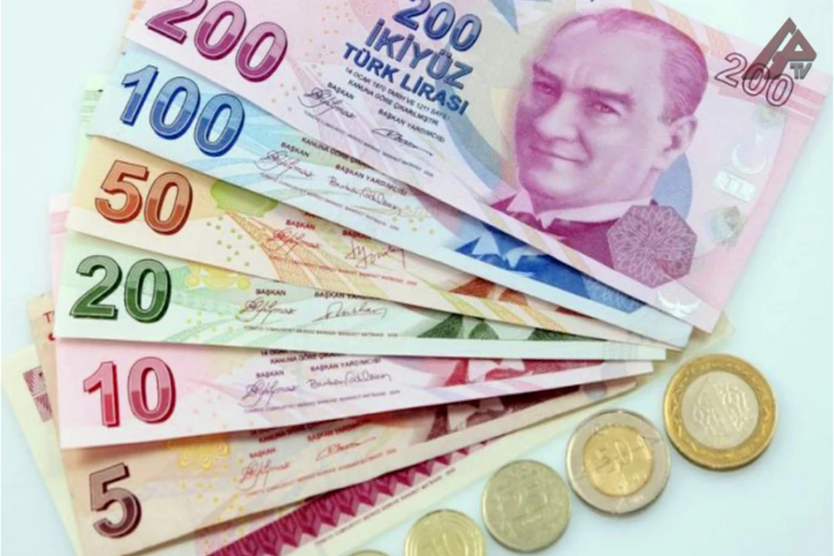 Lirənin dəyəri 6 qəpikdən aşağı düşdü