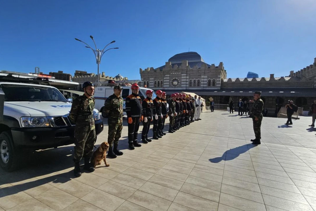 Bakı Dəmiryol Vağzalında zəlzələ təlimi keçirilib - FOTO/VİDEO Bakı Dəmiryol Vağzalında zəlzələ təlimi keçirilib - FOTO/VİDEO