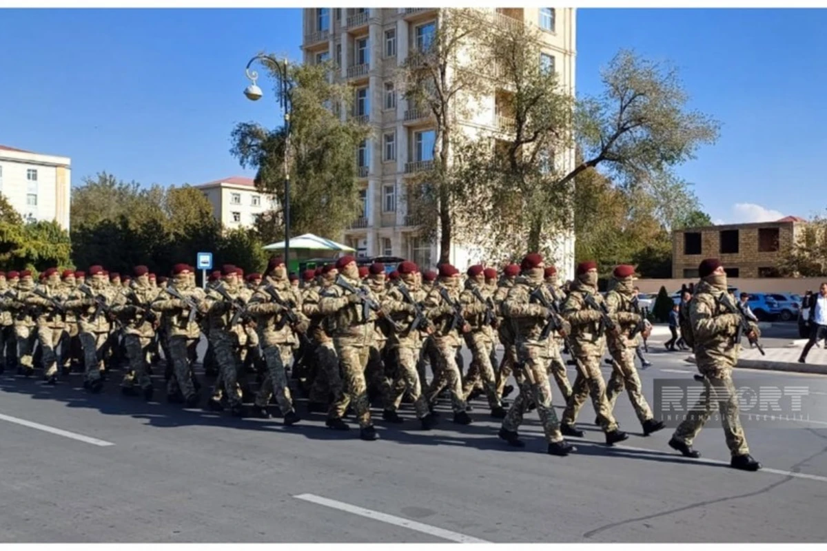 В Нахчыване проходит военный марш - ФОТО