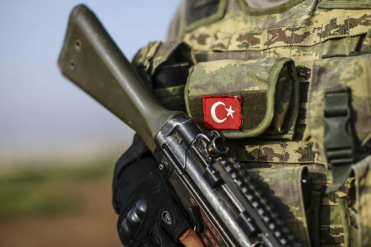 Türkiyə əsgəri şəhid oldu - FOTO