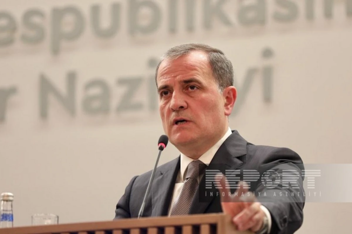 Ceyhun Bayramov: Qondarma rejim təxminən 480 km. ərazini minalayıb