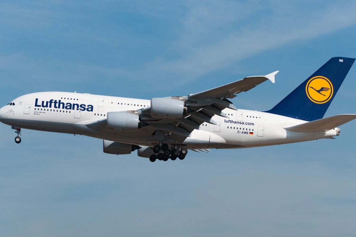 “Lufthansa”nın kapitanı Heydər Əliyev Aeroportuna təcili eniş sorğusu göndərib “Lufthansa”nın kapitanı Heydər Əliyev Aeroportuna təcili eniş sorğusu göndərib