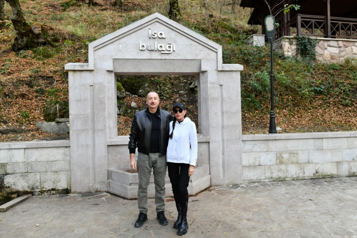 İlham Əliyev və Mehriban Əliyeva Şuşada İsa bulağında olublar - YENİLƏNİB + FOTO