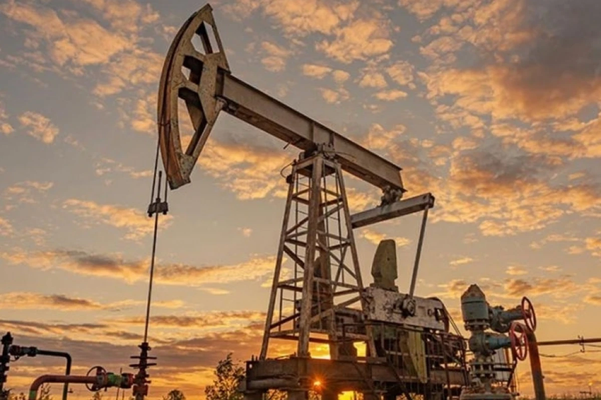 Азербайджанская нефть подешевела