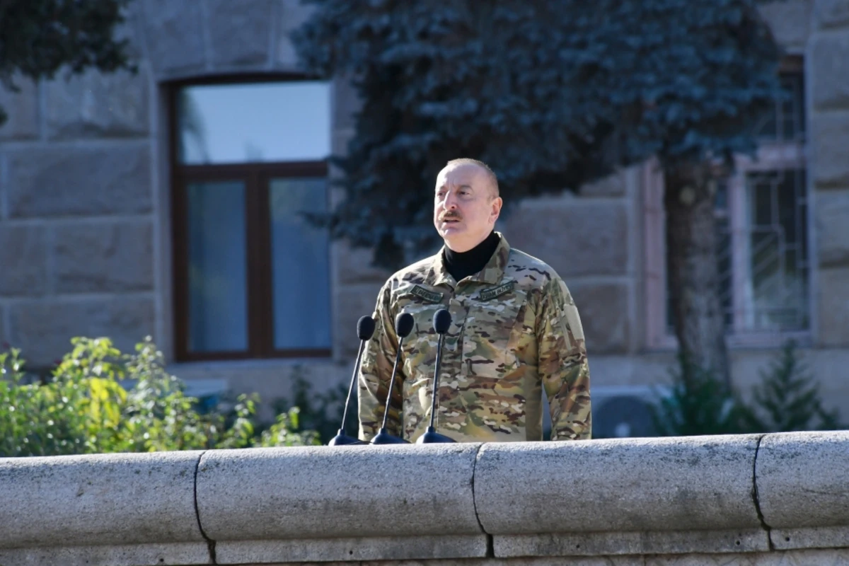 Президент: Я обещал, что настанет день, когда наш флаг будет поднят на всех землях, бывших под оккупацией