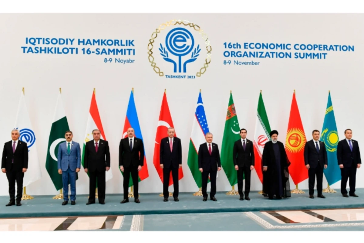 Daşkənddə ECO-nun 16-cı Zirvə toplantısı keçirilib, Prezident İlham Əliyev tədbirdə iştirak edib - YENİLƏNİB - 2