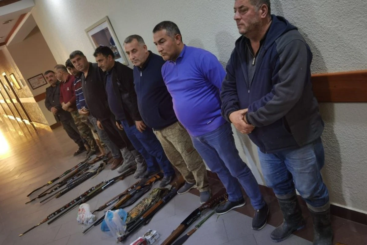 Qəbələ sakinlərindən ov tüfəngləri götürülüb, 11 nəfər saxlanılıb - FOTO
