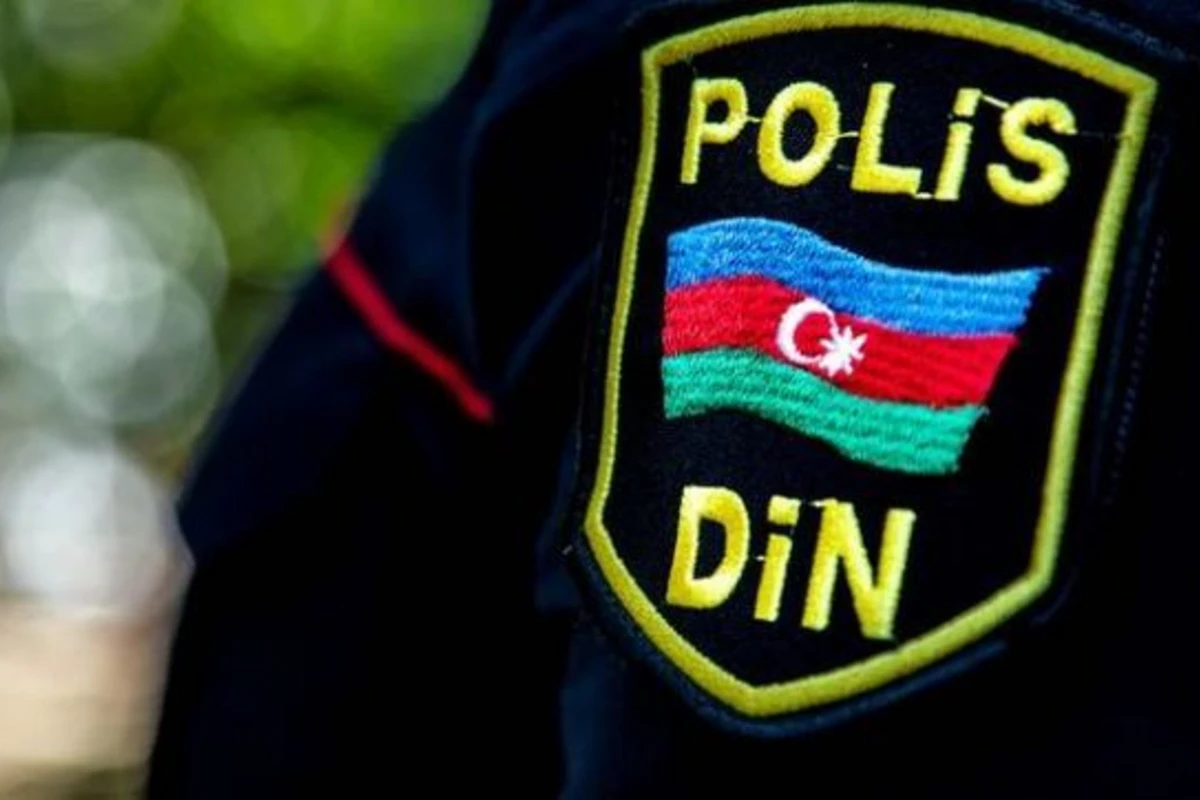 Polis Abşeronda özünü şübhəli aparan şəxsi saxladı