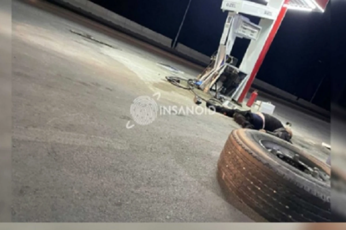 Bakı-Qazax yolunsa faciə! Yük maşınının təkəri çıxıb yol kənarındakı şəxsi öldürdü - FOTO
