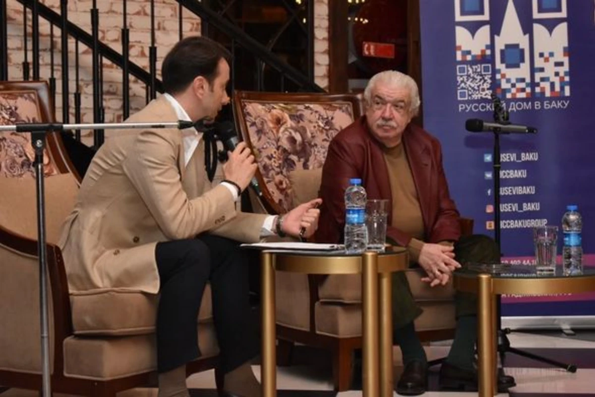 Bakı Kitab Mərkəzində Mixail Qusmanla görüş olub - FOTO