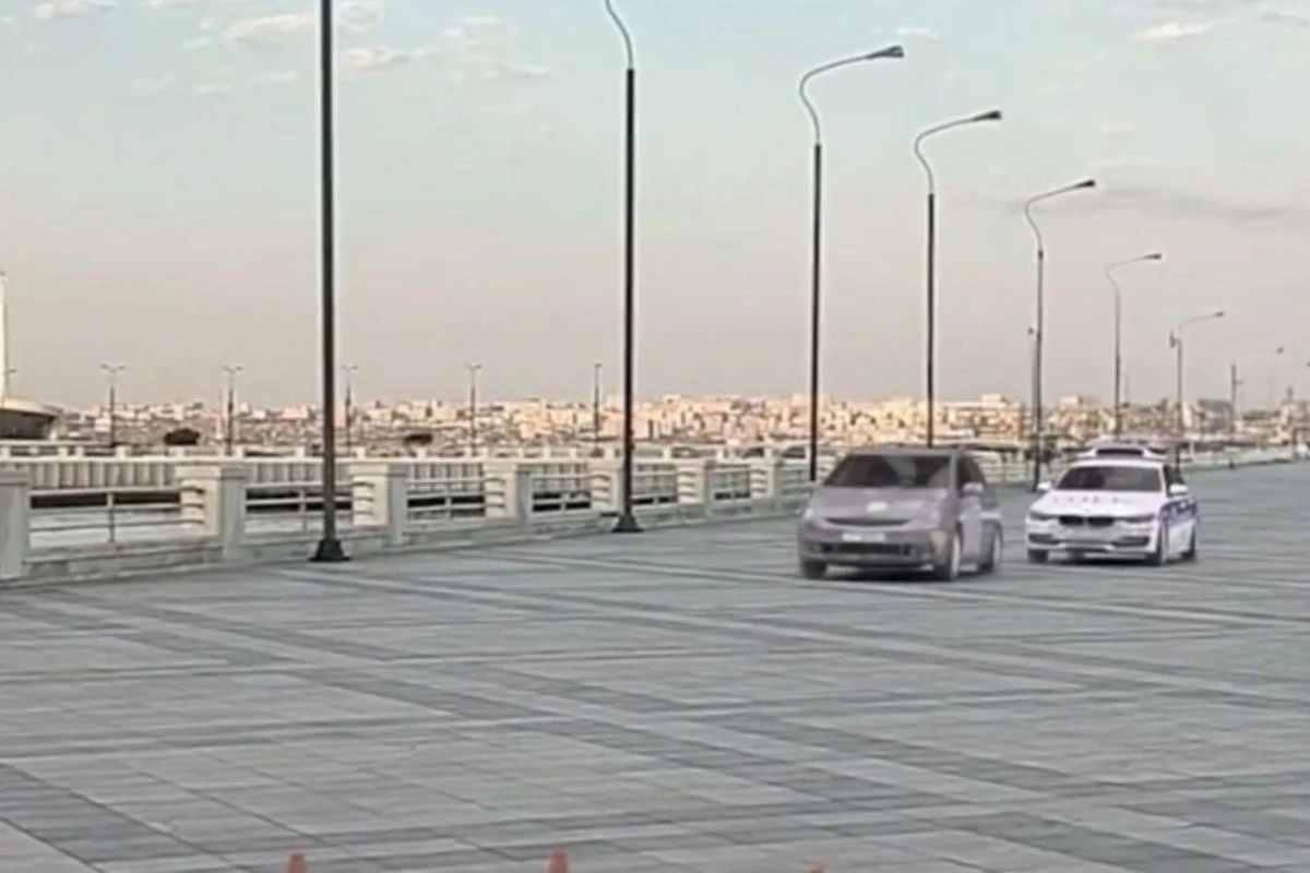 Bakıda DYP-dən qaçan “Prius”un dənizə düşdüyü görüntüləri hazırlayan gənc danışdı - VİDEO