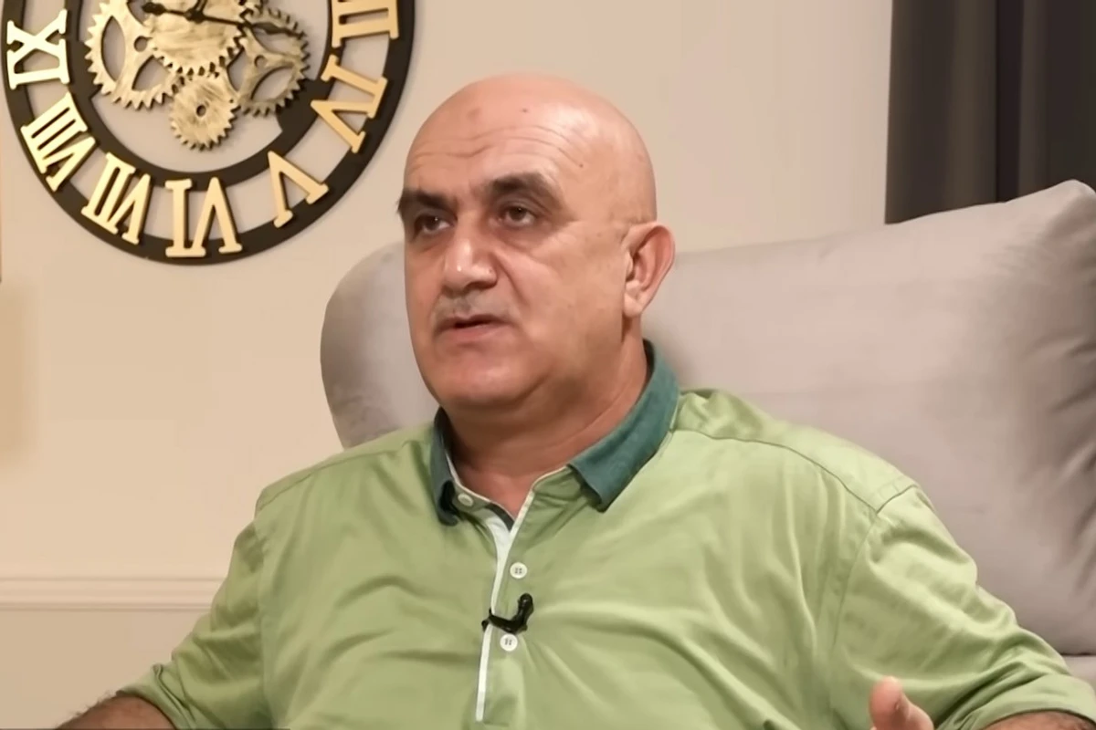 “Subay bacısı olan qardaş dostunu evə gətirməz” - Novxanılı ağsaqqaldan kənd qaydaları - VİDEO “Subay bacısı olan qardaş dostunu evə gətirməz” - Novxanılı ağsaqqaldan kənd qaydaları - VİDEO