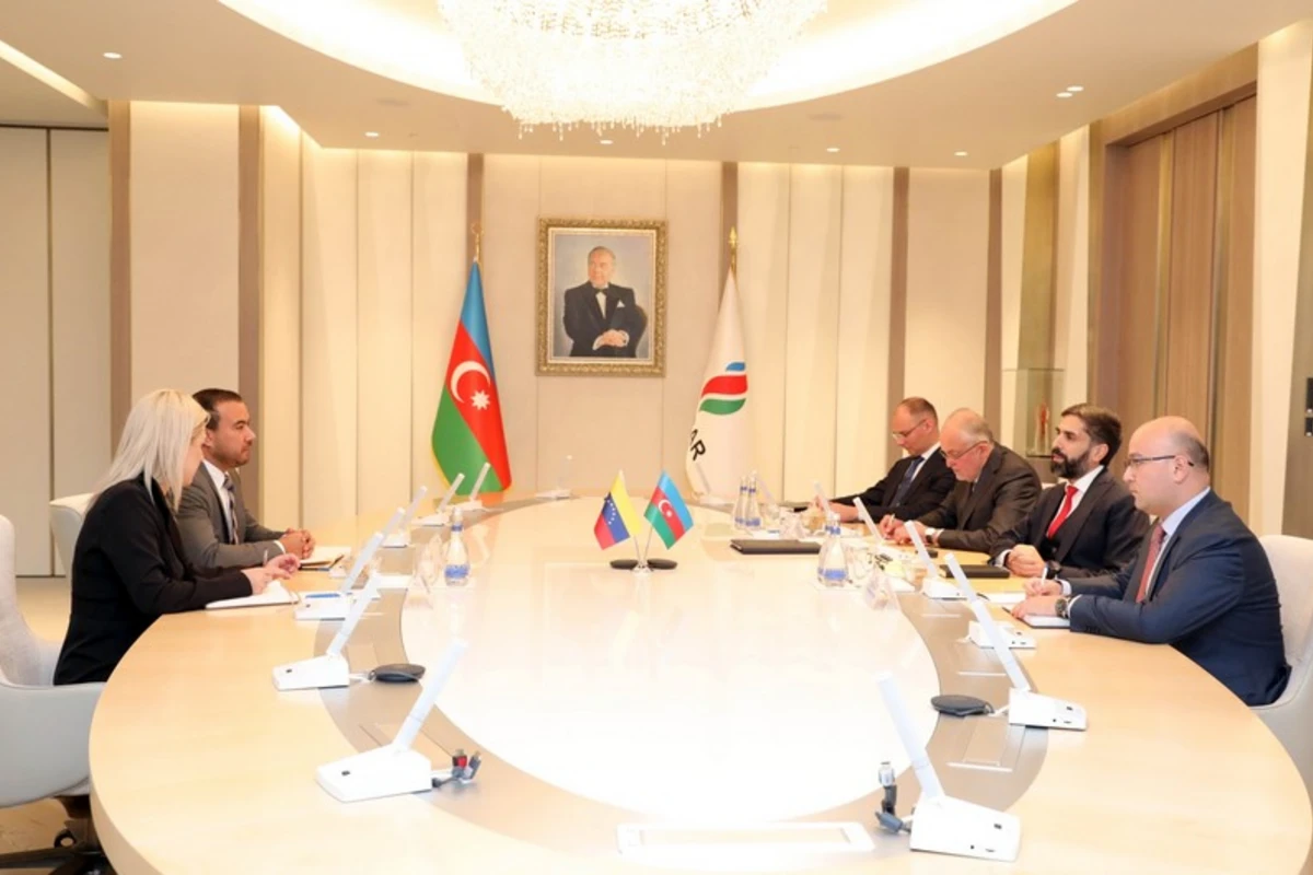 SOCAR Venesuela şirkətləri ilə karbohidrogen ehtiyatlarının işlənməsini müzakirə edib - FOTO