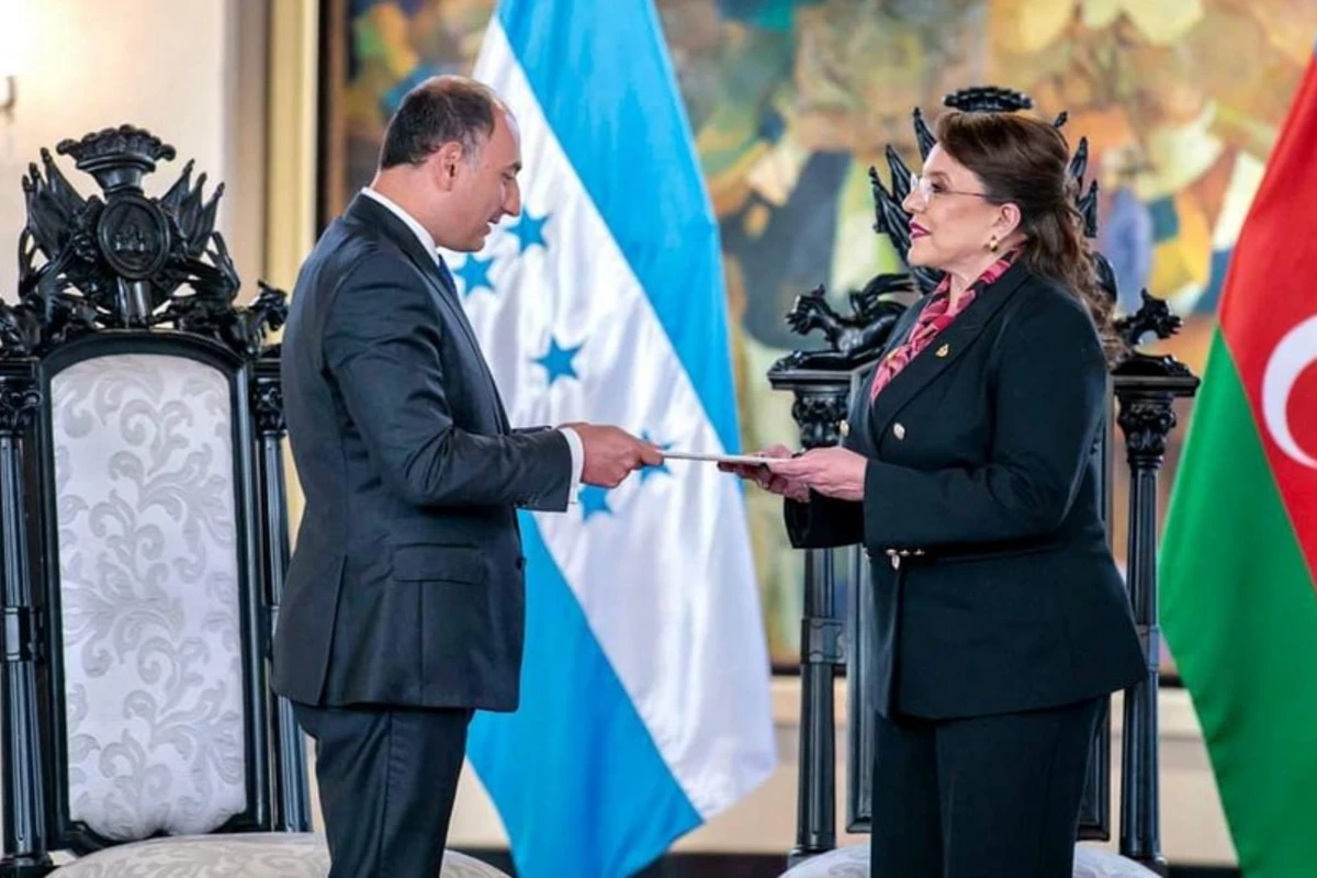 Honduras Prezidenti Azərbaycan səfirinin etimadnaməsini qəbul edib - FOTO