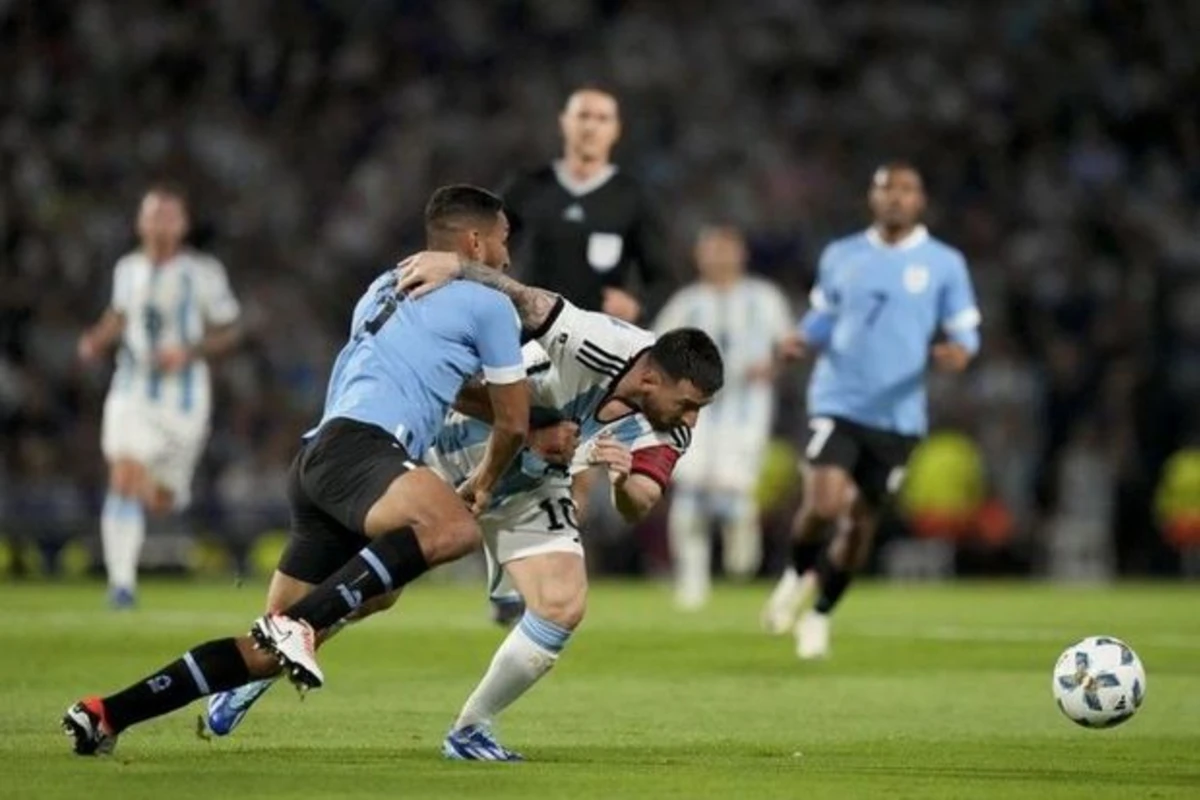 Argentina və Braziliya yığmaları məğlub olublar