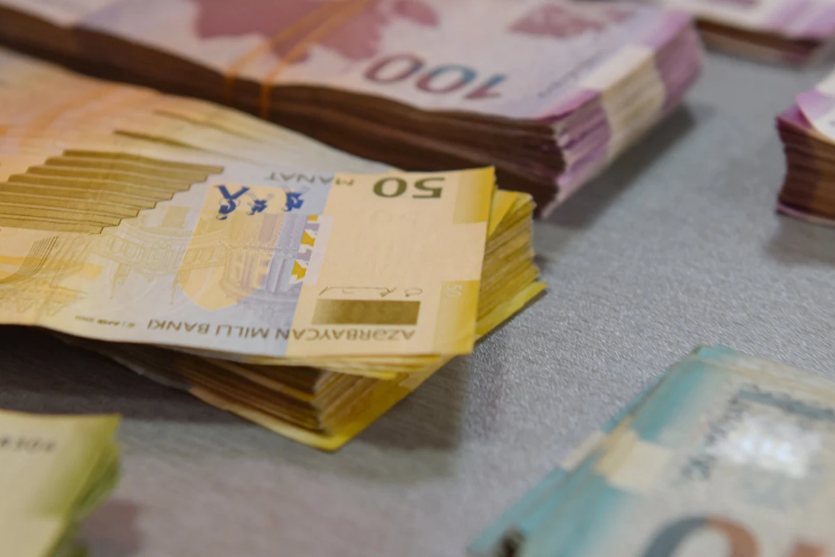Azərbaycanda informasiya və rabitə xidmətlərindən əldə olunan gəlirlər açıqlanıb