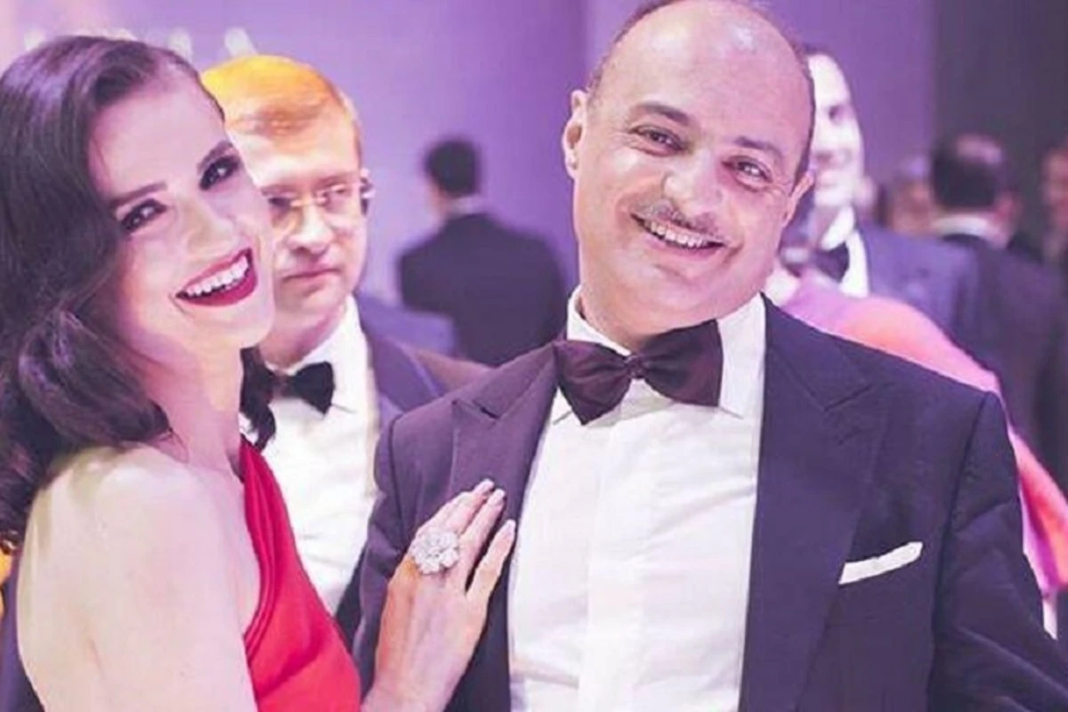 Keçmiş Lider TV-nin rəhbərinin ailəsində dəbdəbəli toy oldu - VİDEO Keçmiş Lider TV-nin rəhbərinin ailəsində dəbdəbəli toy oldu - VİDEO