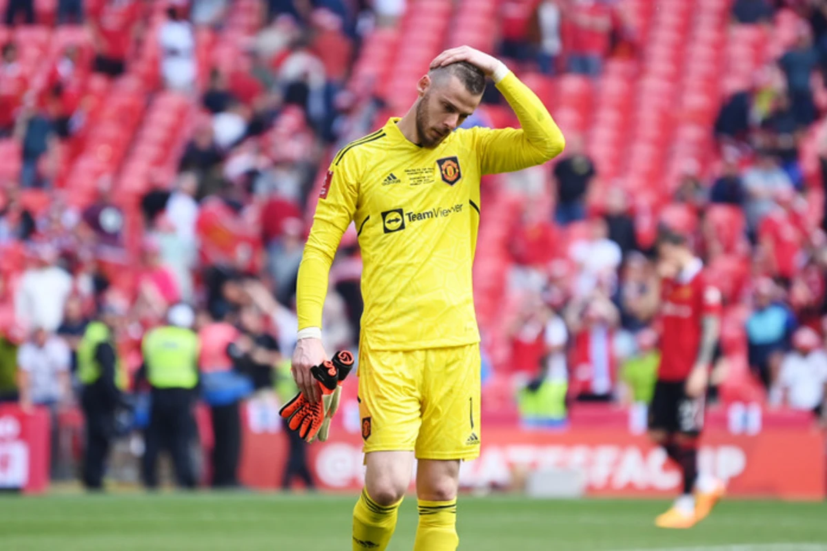 De Xea həyat yoldaşına görə Əl-Nəsrdən imtina etdi