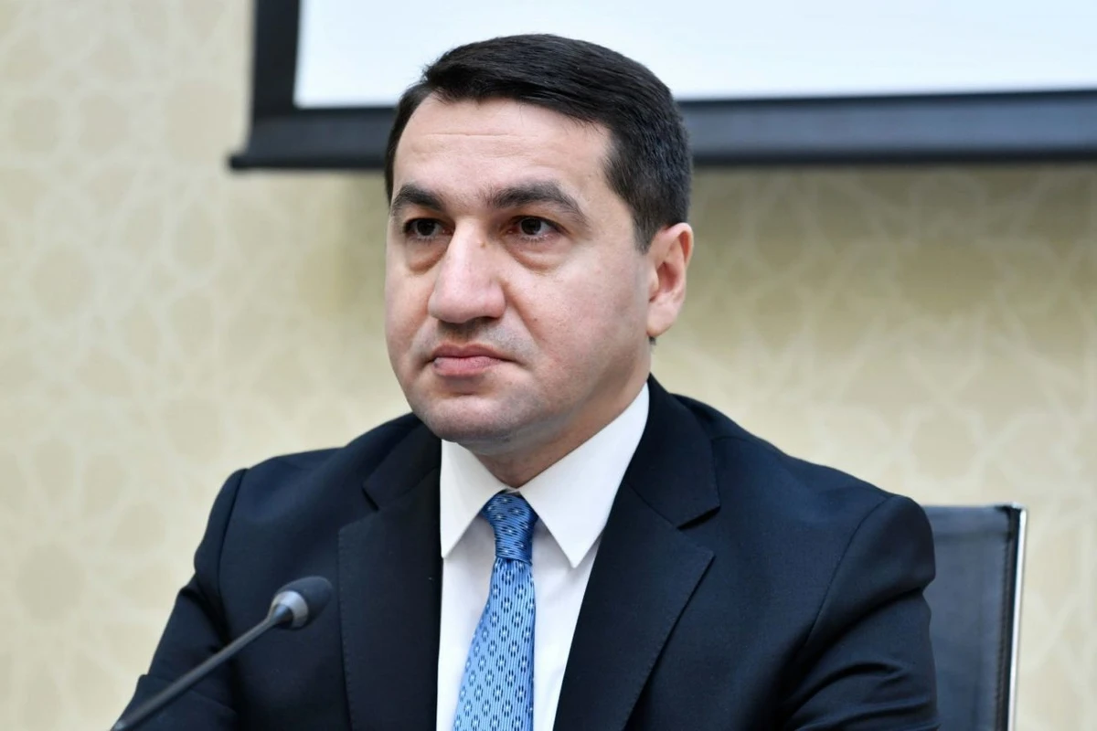 Hikmət Hacıyev: Ermənistan anlamalıdır ki, barışın kökləri Vaşinqtonda yox, regiondadır