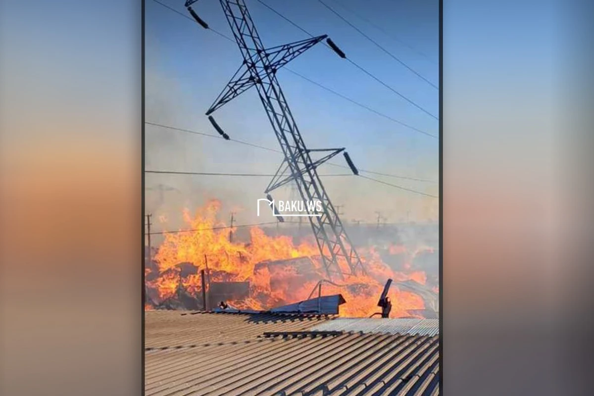 Taxta bazarındakı yanğın Poladəritmə zavodunu işıqsız qoyub - FOTO