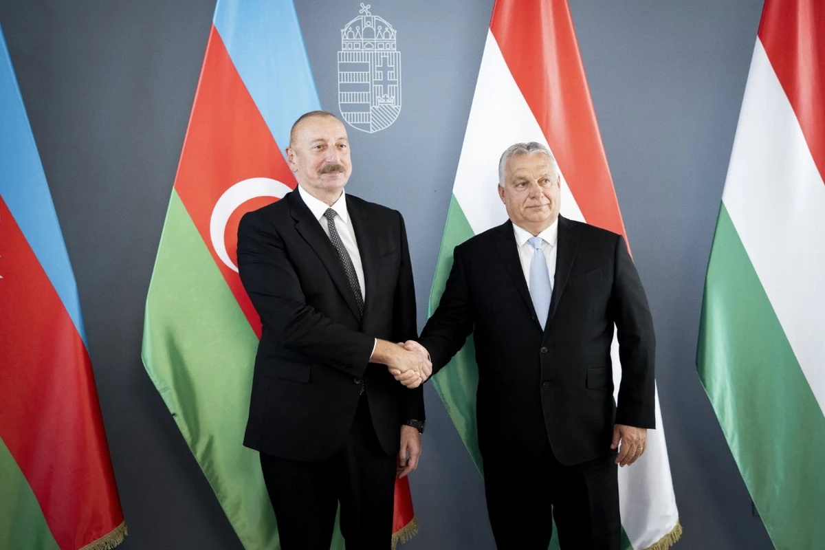 Macarıstanın baş naziri Bakıya gəlir