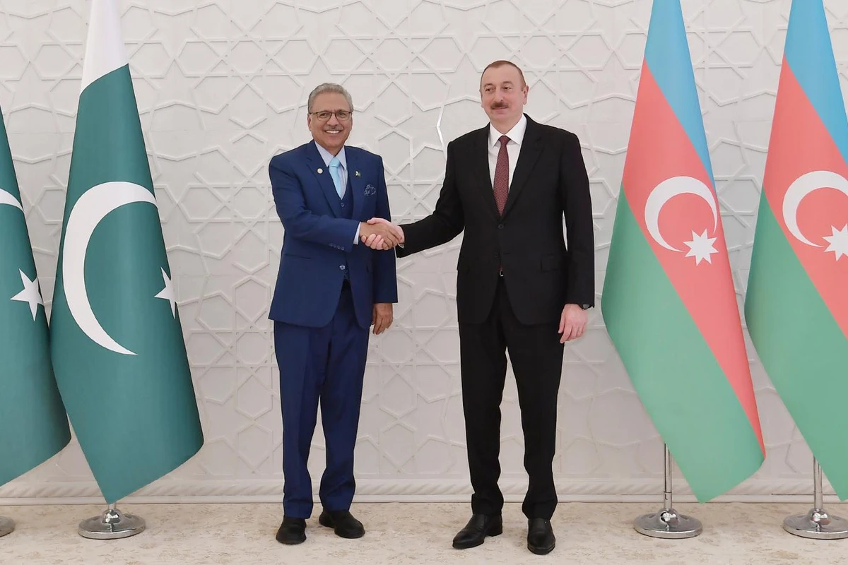 Pakistan prezidenti İlham Əliyevi təbrik edib