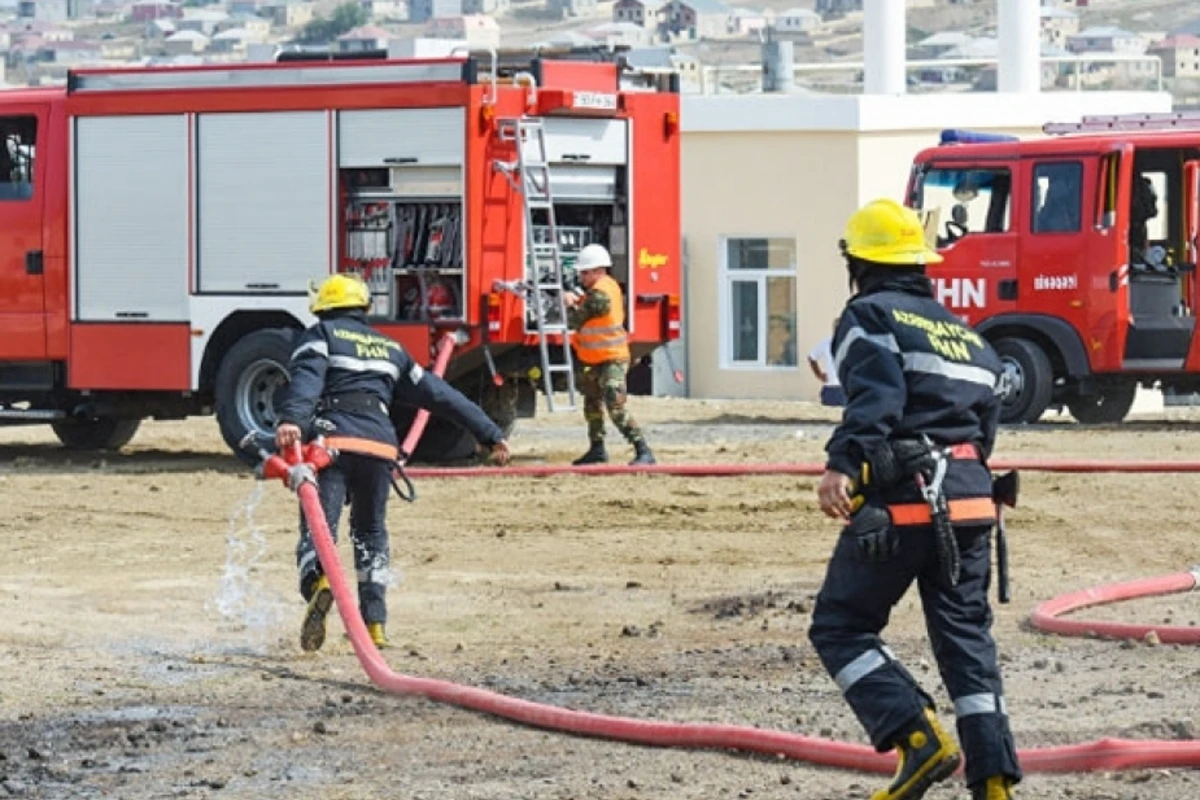 Sumqayıtda mikroavtobus yanıb: Xəsarət alan var