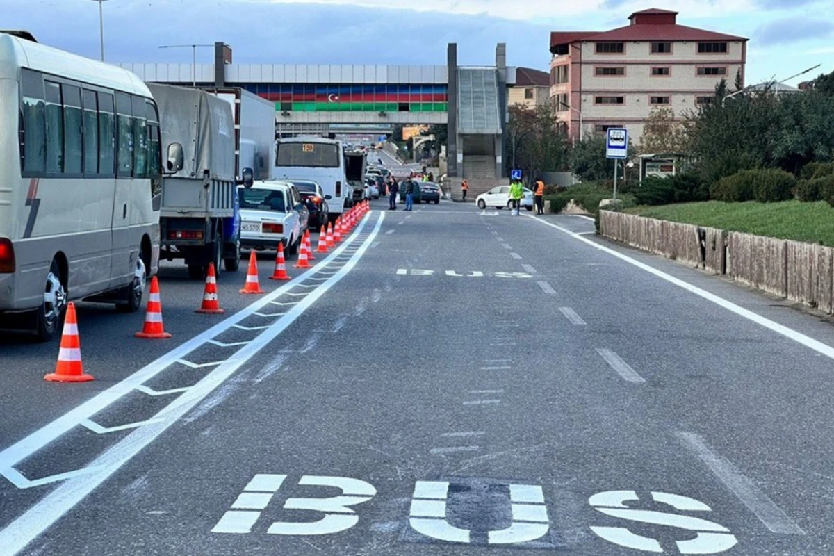 Bakı-Sumqayıt yolunda avtobus zolağı çəkilir - FOTO