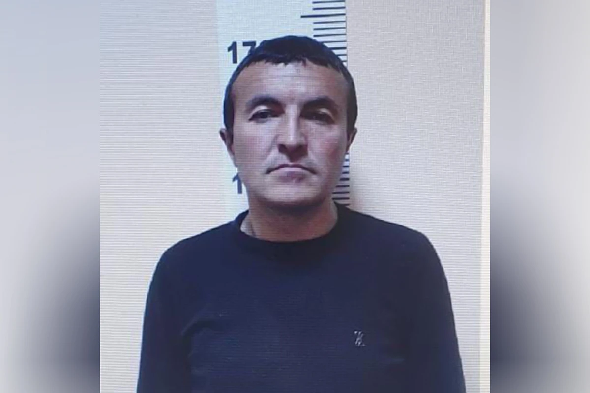 Soyğunçuluq edən şəxsi polis cinayət başında yaxaladı