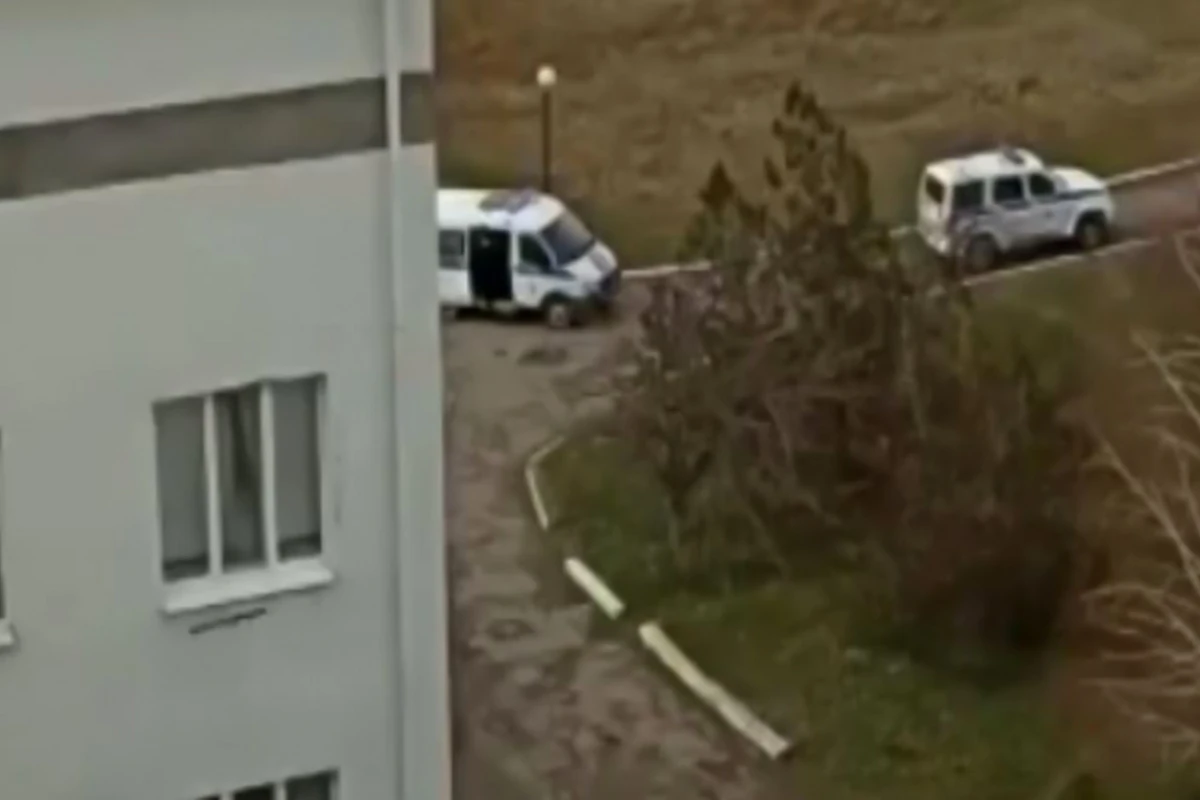 В России восьмиклассница устроила стрельбу в школе, есть погибшие и раненые - ПОДРОБНОСТИ