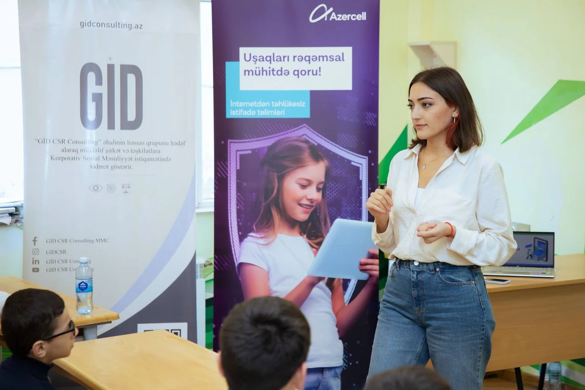Azercell “Təhlükəsiz internet”in təbliğinə start verir - FOTO