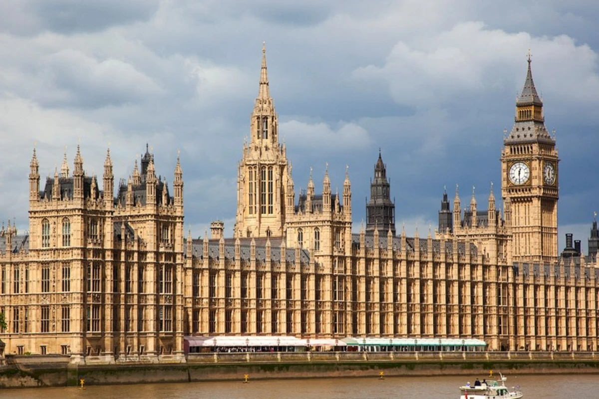 Britaniya Parlamentində Azərbaycanla Ermənistanın birgə bəyanatına dəstək ifadə olunub