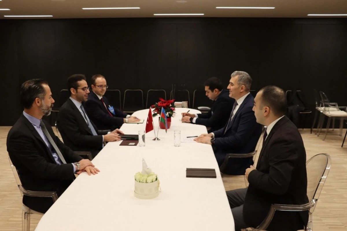 Azərbaycan və Türkiyə rəsmiləri miqrasiya sahəsində əməkdaşlıq məsələlərini müzakirə ediblər