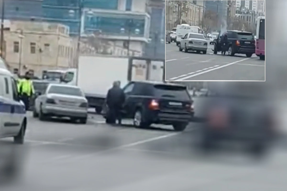 В Баку столкнулись Mercedes и Range Rover - ВИДЕО