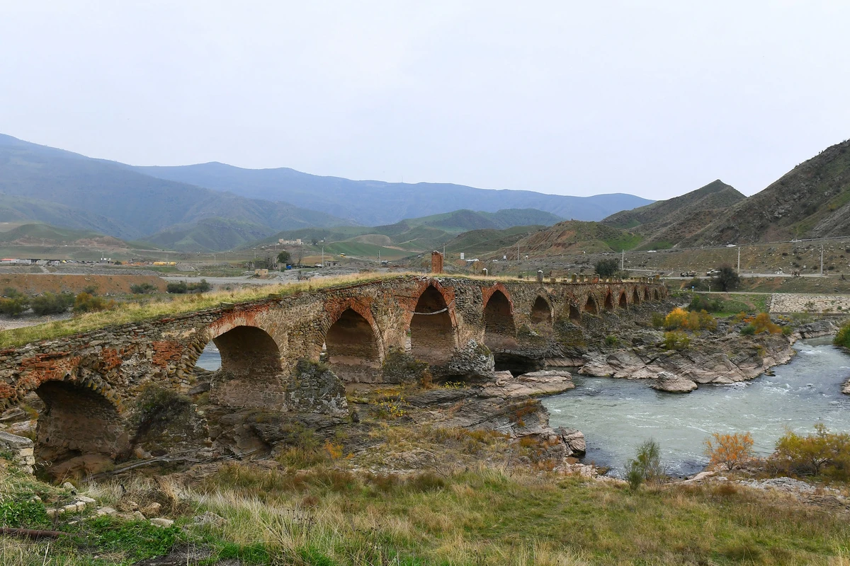 Ağdam, Cəbrayıl və Kəlbəcərdə məktəblər istifadəyə veriləcək