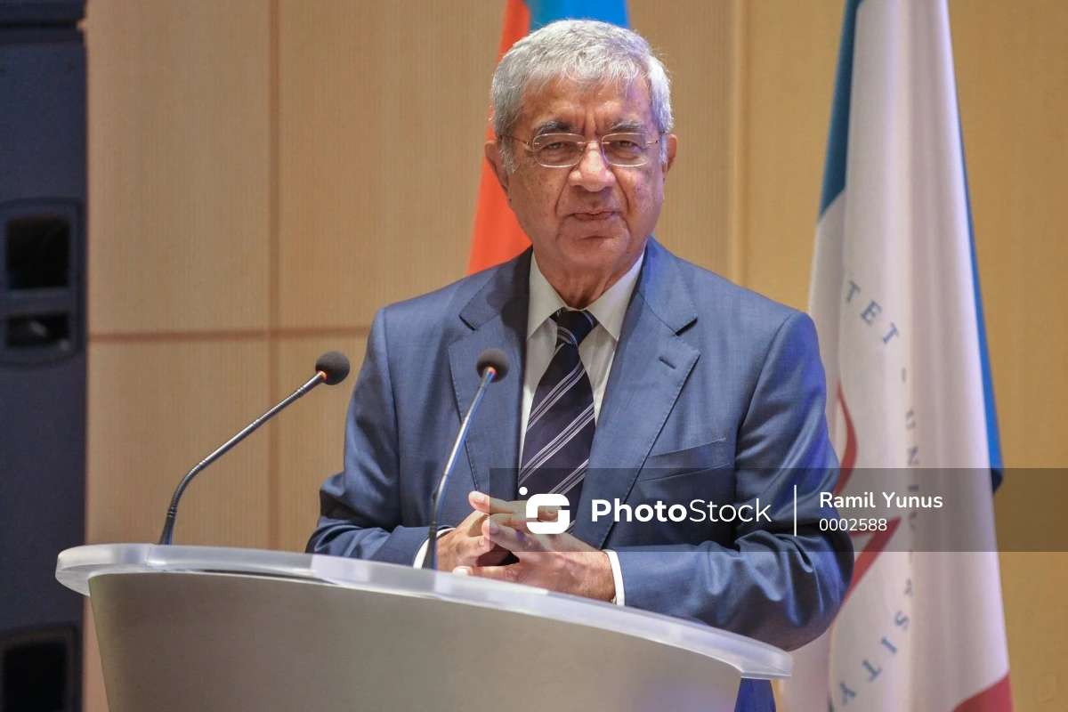 Hafiz Paşayev: Tədris proqramı və dərsliklər daim yenilənməlidir