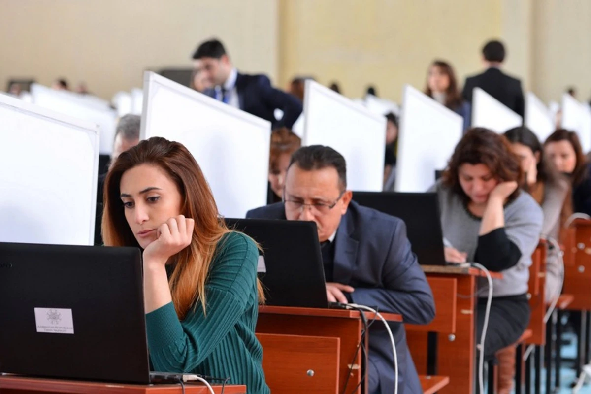 Bu gün dövlət qulluğuna qəbul imtahanı keçiriləcək