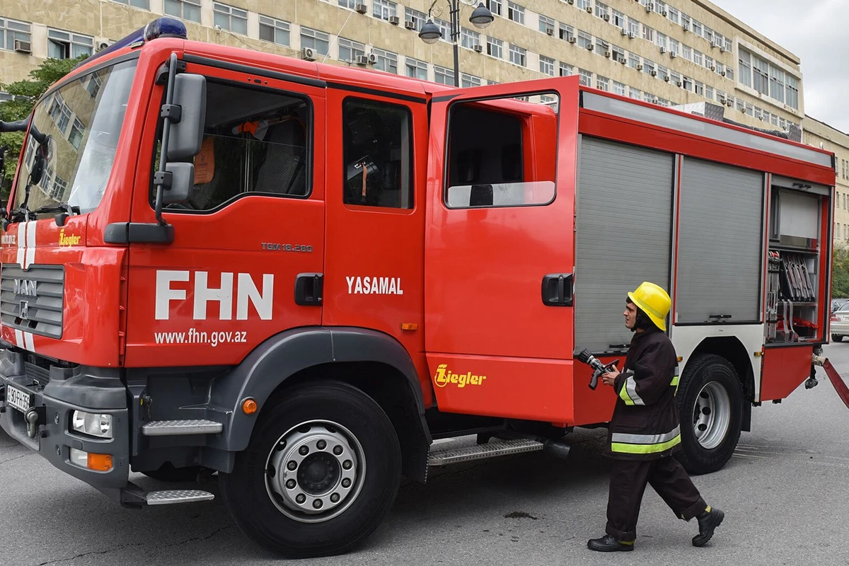 Bakıda müxtəlif təyinatlı obyektdə yanğın olub