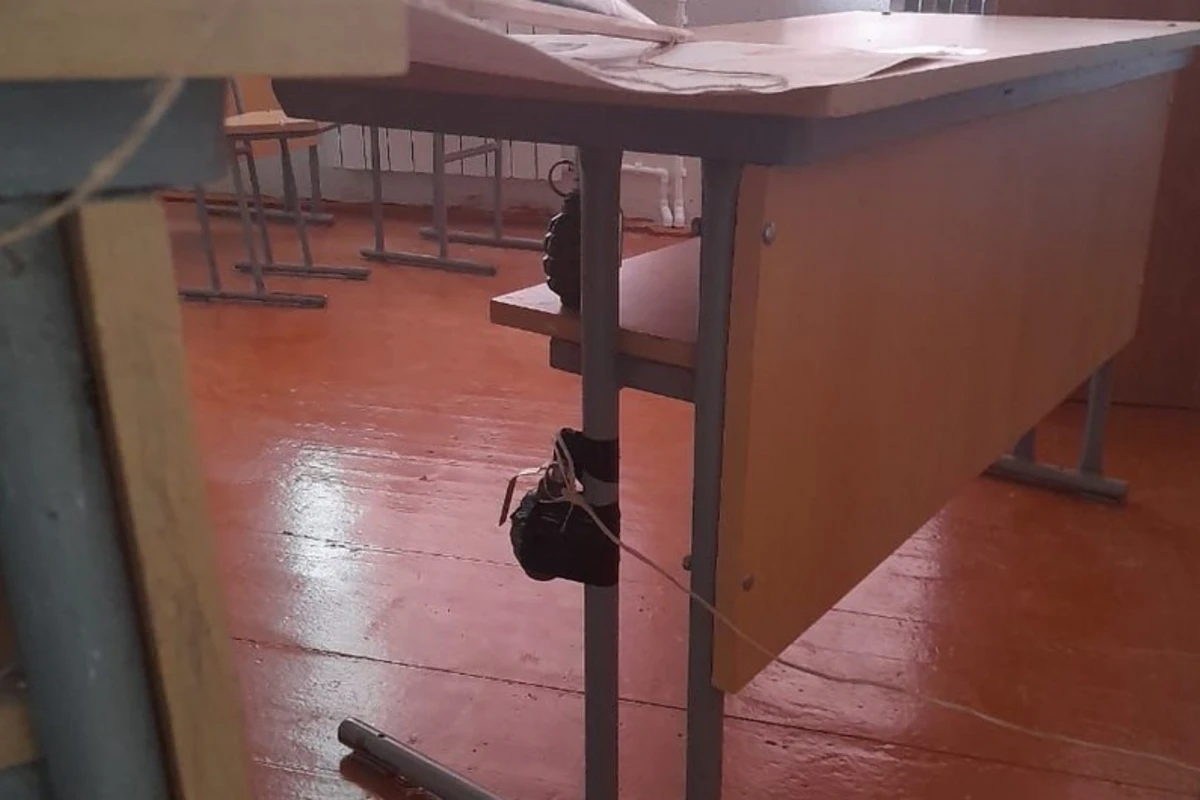 В школе в Ходжавенде обнаружена ловушка со взрывчаткой - ФОТО