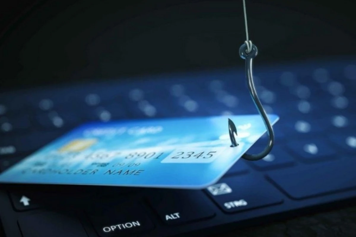 Bakıda bank kartlarından 20 min manat oğurlayan şəxs saxlanıldı