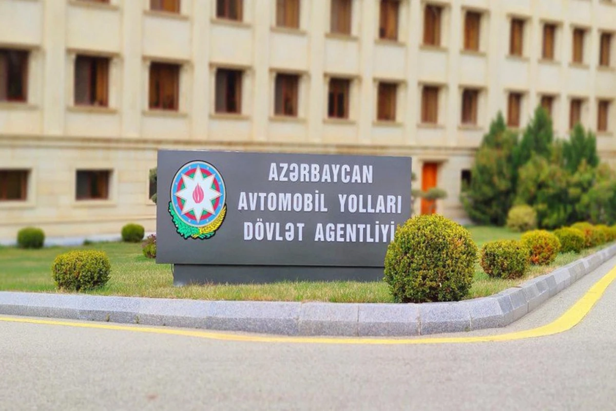 Bakının bu küçələrində nəqliyyatın hərəkəti məhdudlaşdırılacaq Bakının bu küçələrində nəqliyyatın hərəkəti məhdudlaşdırılacaq