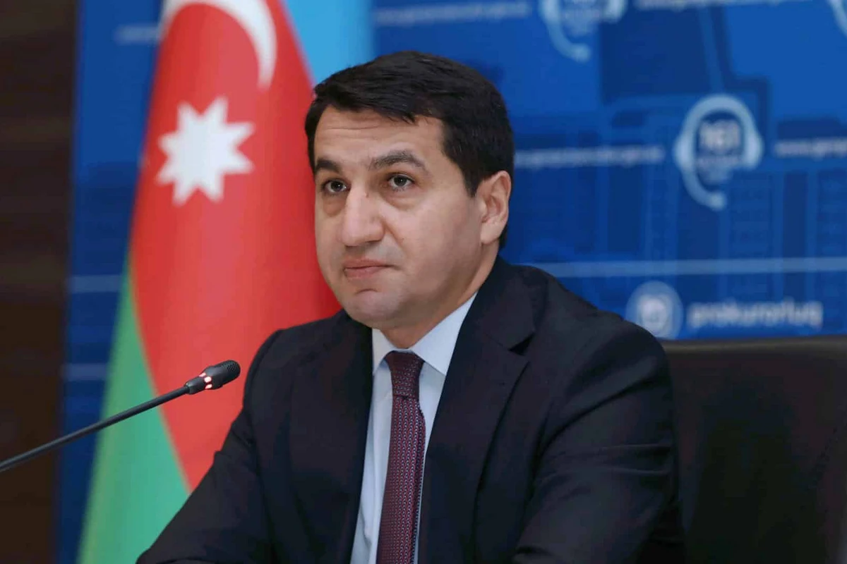 Hikmət Hacıyev Prezident İlham Əliyevi təbrik edib - FOTO