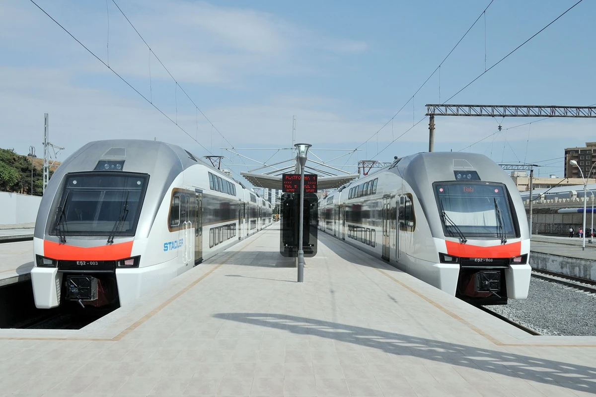 Sumqayıt-Bakı qatarında gecikmə qeydə alınıb - SƏBƏB